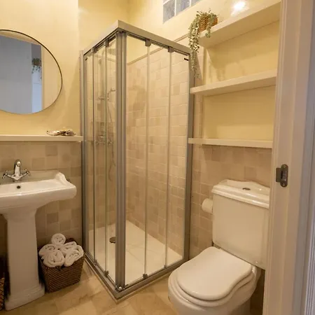 Inncadizcasa Apolo *