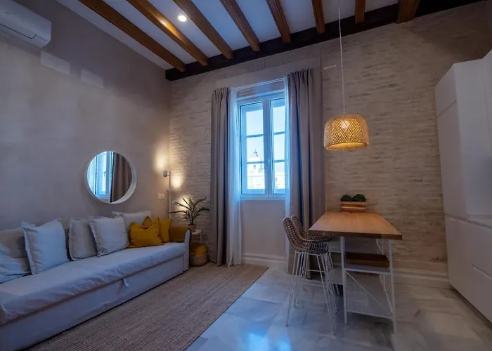 Inncadizcasa Apolo Kadyks