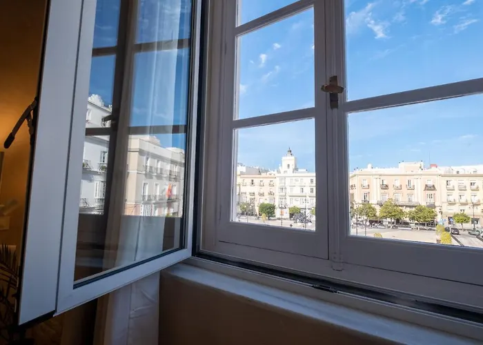 Inncadizcasa Apolo カディス