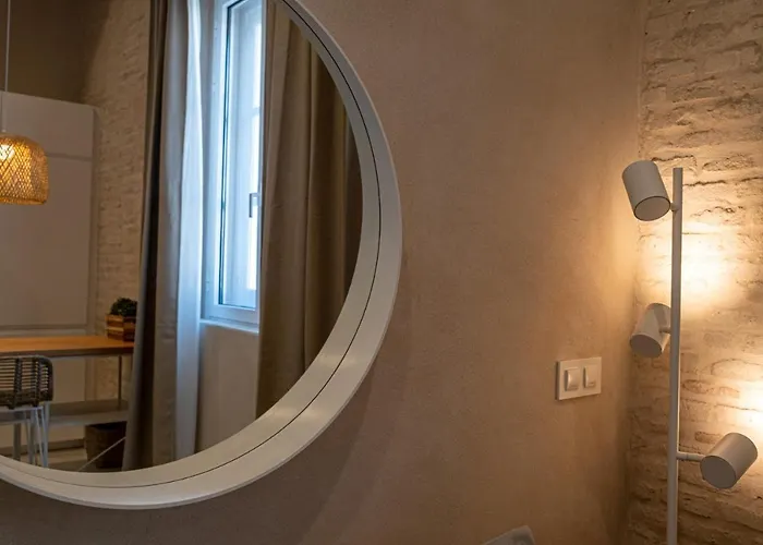 Inncadizcasa Apolo アパート *