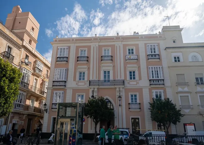 Inncadizcasa Apolo דירה