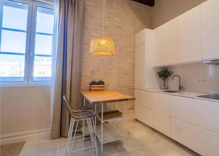 Inncadizcasa Apolo דירה